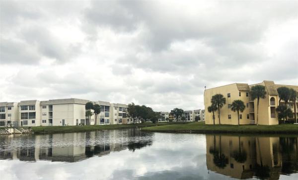 Sunrise Lakes 2, 8600 Sunrise Lakes Blvd #207, Sunrise, Florida 33322, image 1