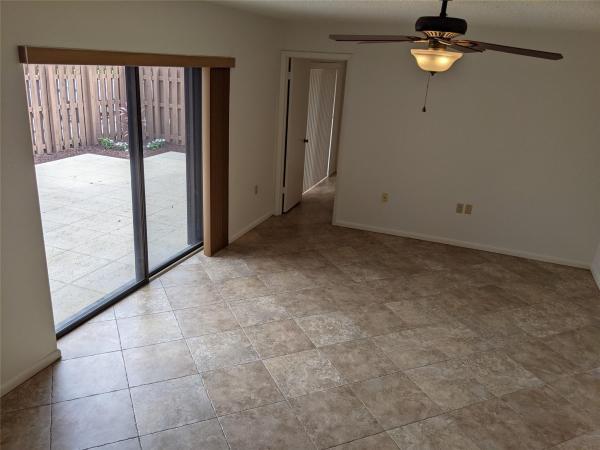 Camelot Lakes, 4097 Wimbledon Dr, Cooper City, Florida 33026, image 1