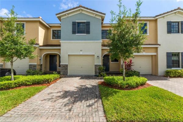 Champion Lakes, 405 NE 194th Ln, Ives Estates, Florida 33179, image 1