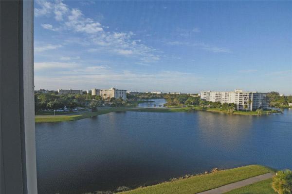 Palm-Aire Country Club 52, 3095 N Course Dr #809, Pompano Beach, Florida 33069, image 1