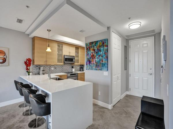 Wilton Station, 2631 NE 14th Ave #319, Wilton Manors, Florida 33334, image 2