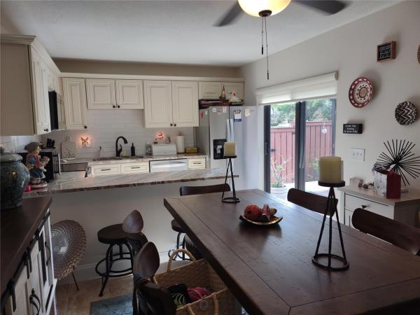 Waterford Courtyards At Crystal Lakes North, 2943 Waterford Dr N, Deerfield Beach, Florida 33442, image 3