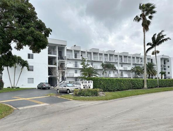 Quail Run Of Sunrise, 3000 E Sunrise Lakes Dr #423, Sunrise, Florida 33322, image 1