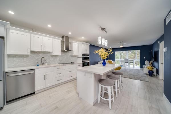 Oriole Golf & Tennis Club 1, 7787 Golf Circle Dr #301, Margate, Florida 33063, image 1