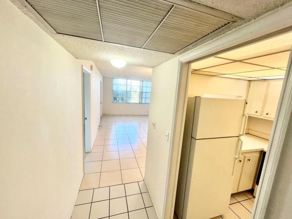 Tangerine Of Pine Island Ridge, 9420 Tangerine Pl #305, Davie, Florida 33324, image 1