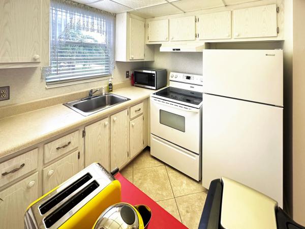 Tilford, 276 Tilford M, Deerfield Beach, Florida 33442, image 3