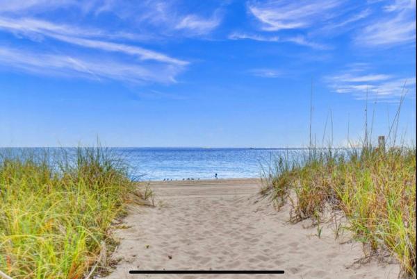 Southern Seas, 4520 El Mar Dr #22, Lauderdale By The Sea, Florida 33308, image 1