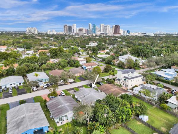 Island View, 808 SW 13th St, Fort Lauderdale, Florida 33315, image 1