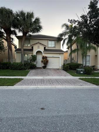 Tahoe At Lakes Of Laguna, 4343 Lake Tahoe Cir, West Palm Beach, Florida 33409, image 1