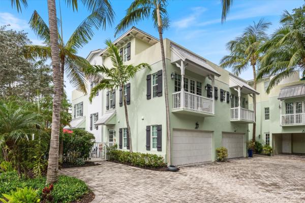 Pineapple Place, 1615 NE 2nd Ct #1615, Fort Lauderdale, Florida 33301, image 1