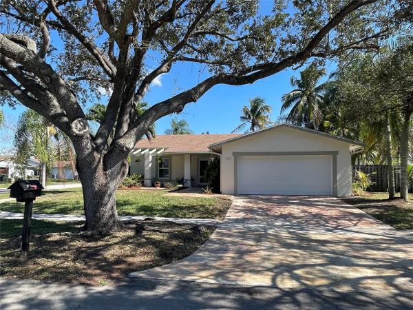 Bonaventure Lakes, 552 SW 168th Way, Weston, Florida 33326, image 1