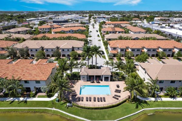 Eastside Village, 4230 N Dixie Hwy #109, Oakland Park, Florida 33334, image 2