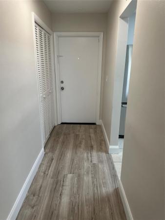 Crystal Lake 941, 941 Crystal Lake Dr #201, Deerfield Beach, Florida 33064, image 1