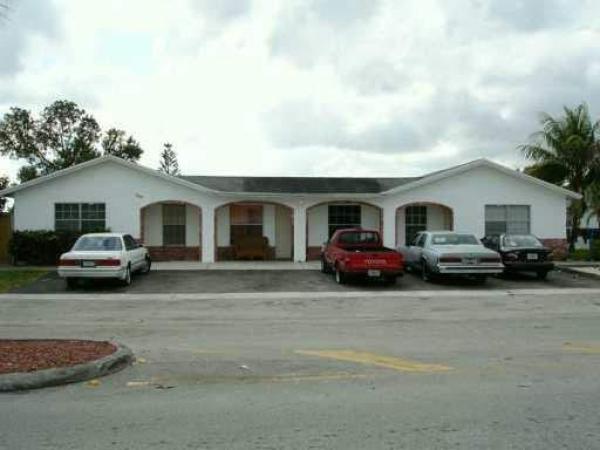 Lauderdale North Park, 7600 SW 10th St, North Lauderdale, Florida 33068, image 1