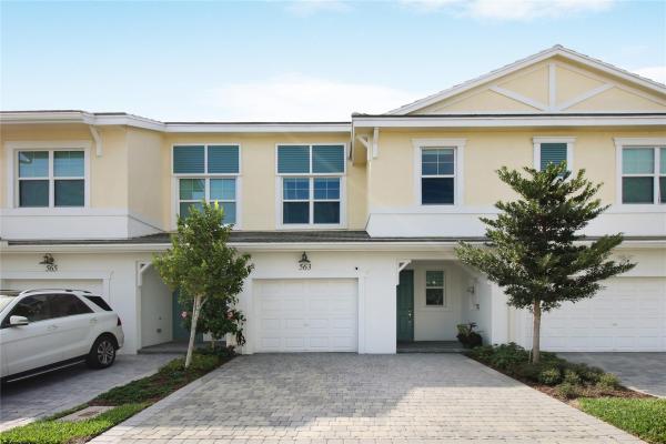 Sandpiper Pointe, 563 Sanderling Cir, Deerfield Beach, Florida 33442, image 1