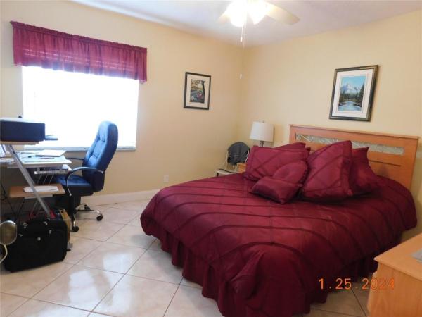 Somerset, 2831 Somerset Dr #403, Lauderdale Lakes, Florida 33311, image 3