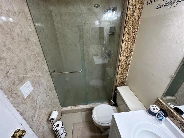 Villager Townhomes, 632 NW 47th St, Deerfield Beach, Florida 33064, image 3