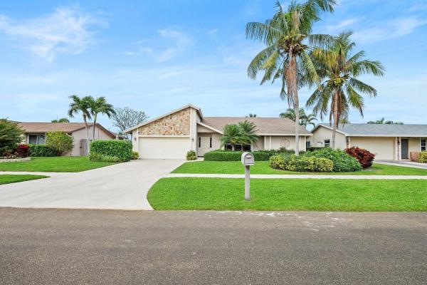 Waterford Homes, 1133 SW 26th Ave, Deerfield Beach, Florida 33442, image 1