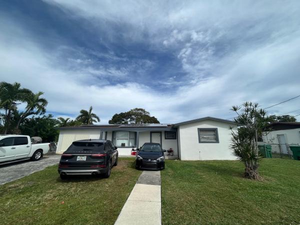 Andover, 75 NW 209th St, Miami Gardens, Florida 33169, image 1