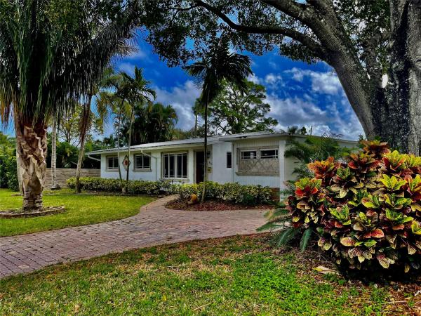 Babco Manors, 48 NE 28th Ct, Wilton Manors, Florida 33334, image 1