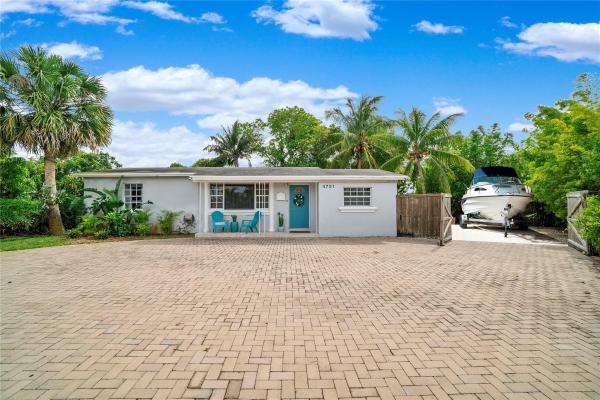 4751 NE 2nd Ter, Deerfield Beach, Florida 33064, image 1