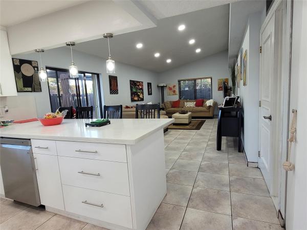Village Homes At Lakes Of The Meadow, 4875 SW 152nd Pl #D, Kendall West, Florida 33185, image 2