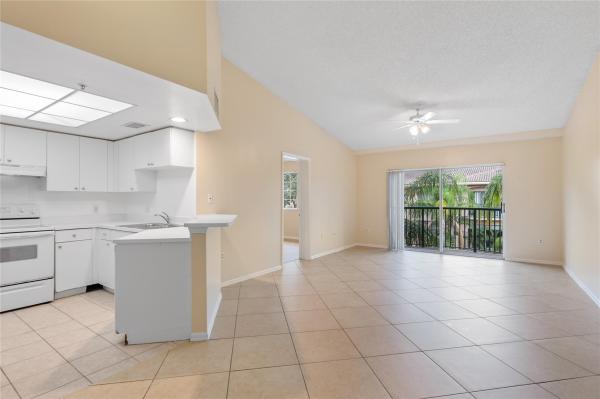 Village East, 2033 SE 10th Ave #620, Fort Lauderdale, Florida 33316, image 1