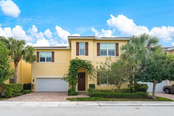 The Estates At Heritage Club, 3648 Wolf Run Ln, Boynton Beach, Florida 33435, image 2