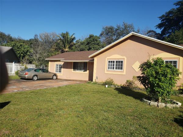 Leslie Estates, 3421 NW 202nd St, Miami Gardens, Florida 33056, image 1
