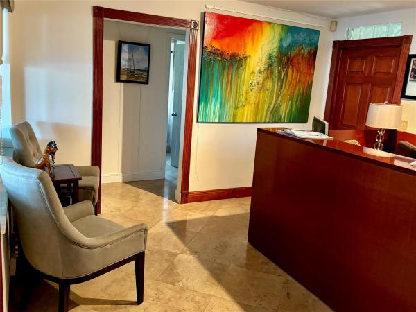 Valencia At Wilton Manors, 612 NE 26th St, Wilton Manors, Florida 33305, image 1