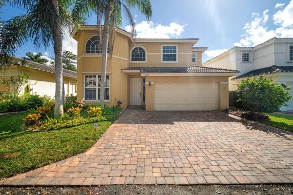 Oasis At Palm-Aire, 3612 Dunes Vista Dr, Pompano Beach, Florida 33069, image 1