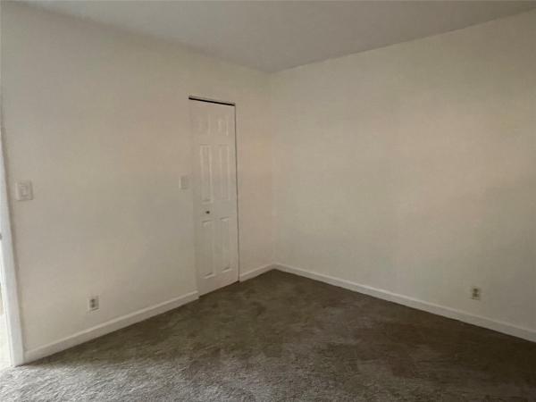 Lago West, 400 Commodore Dr #206, Plantation, Florida 33325, image 3