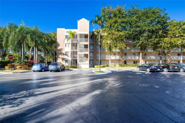 Weldon, 9511 Weldon Cir #102, Tamarac, Florida 33321, image 1