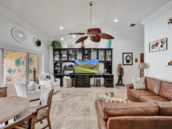 Lago Mar Colony, 41 NW 128th Ave, Plantation, Florida 33325, image 3