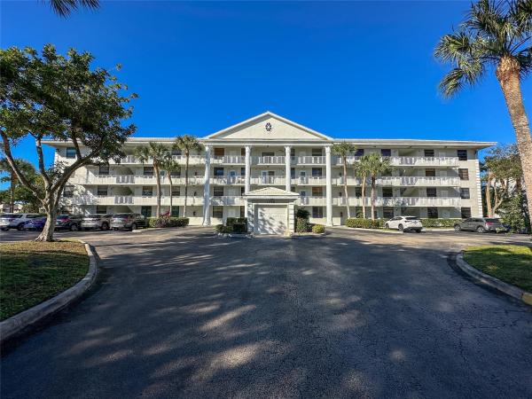 Whitehall 2 Of Pine Island Ridge, 1715 Whitehall Dr #301, Davie, Florida 33324, image 1