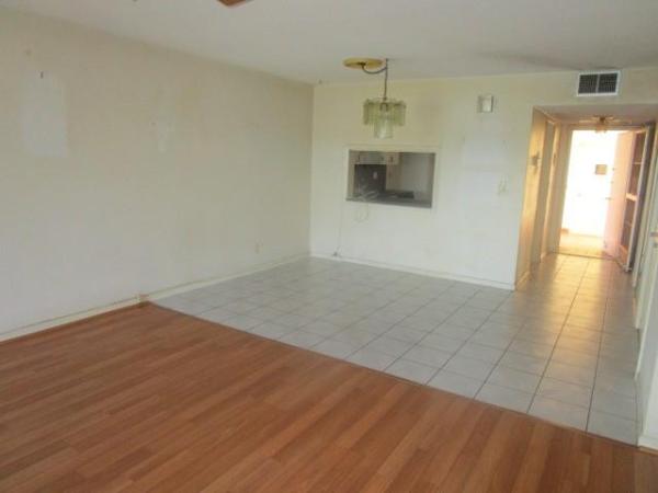 Gulfstream Garden, 215 SE 3rd Ave #307B, Hallandale Beach, Florida 33009, image 1