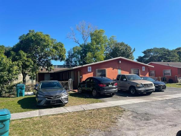 Sunshine Villas, 1538 NW 52nd Ave, Lauderhill, Florida 33313, image 1