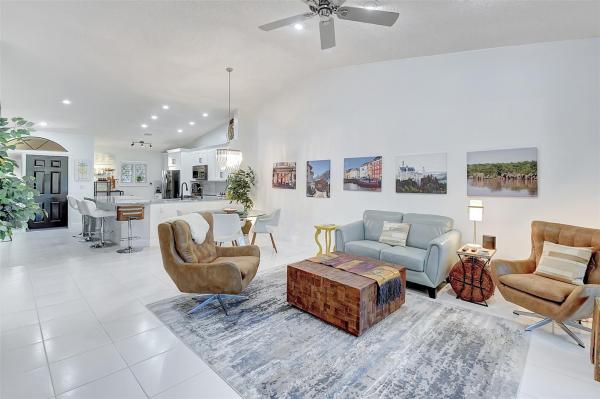 Coach Homes Of Banyan Springs, 10044 Cedar Point Blvd #604, Boynton Beach, Florida 33437, image 1