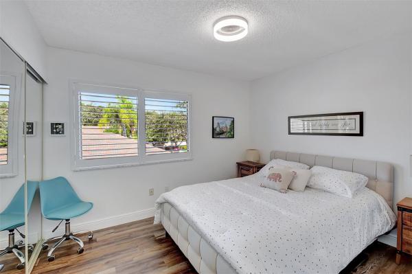 Coach Homes Of Banyan Springs, 10044 Cedar Point Blvd #604, Boynton Beach, Florida 33437, image 2