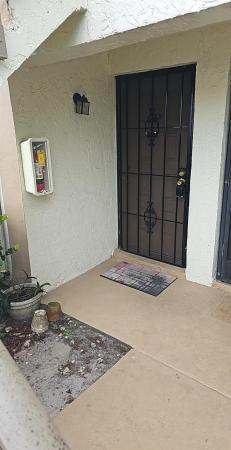 Malibu Club, 116 NW 60th Ave #1-1, Margate, Florida 33063, image 1