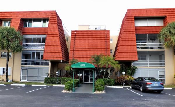 Boca Club, 22615 SW 66th Ave #214, Boca Raton, Florida 33428, image 1