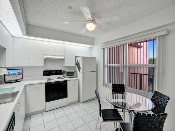 Plymouth At Century Village, 571 SW 141st Ave #407N, Pembroke Pines, Florida 33027, image 1