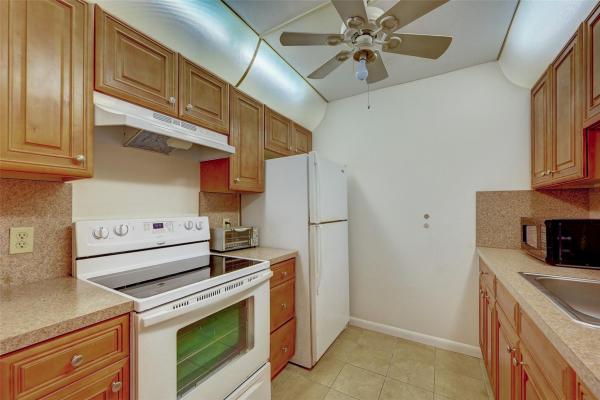 New Hampton At Century Village, 13455 SW 3rd St #109S, Pembroke Pines, Florida 33027, image 1