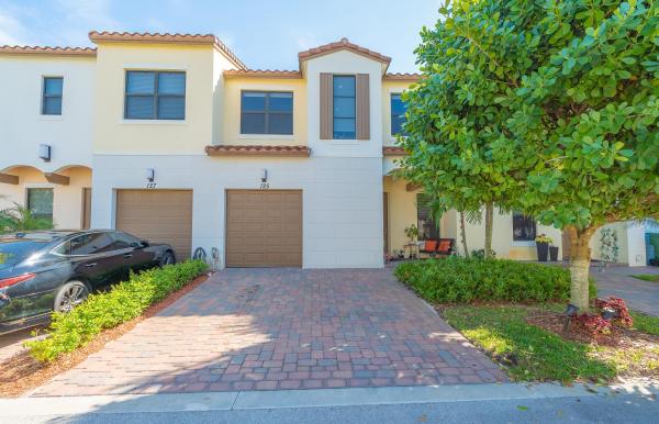 Chapel Grove, 125 NW 209th Trl, Pembroke Pines, Florida 33029, image 1