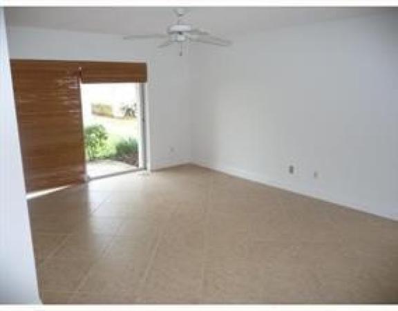The Club Quarters At Raintree, 11251 SW 13th St #103, Pembroke Pines, Florida 33025, image 1