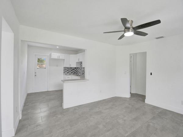 Beverly Park, 6133 Dawson St, Hollywood, Florida 33023, image 3