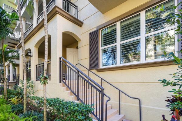 Wilton Station, 2625 NE 14th Ave #101, Wilton Manors, Florida 33334, image 1