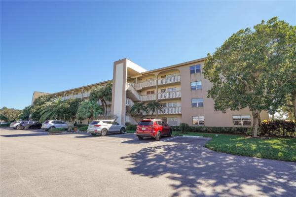 Aruba Village, 3303 Aruba Way #L4, Coconut Creek, Florida 33066, image 1