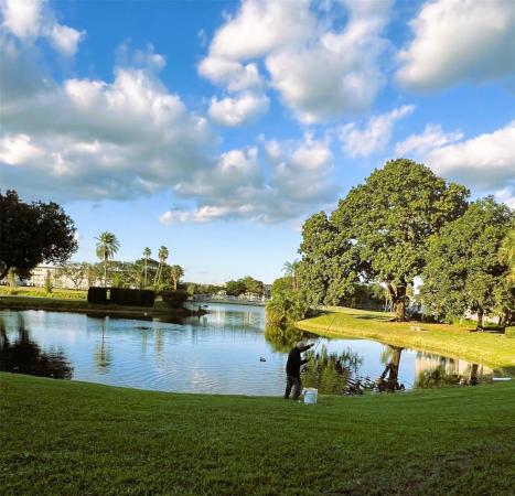 Martinique Village, 4801 Martinique Pl #F-1, Coconut Creek, Florida 33066, image 1