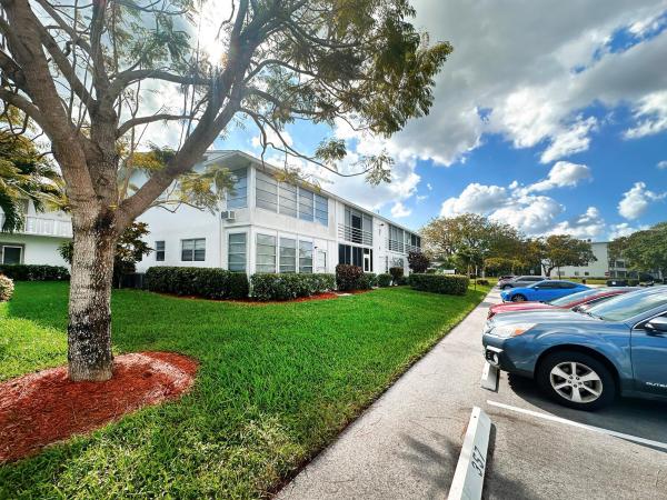 Markham, 345 Markham P, Deerfield Beach, Florida 33442, image 2